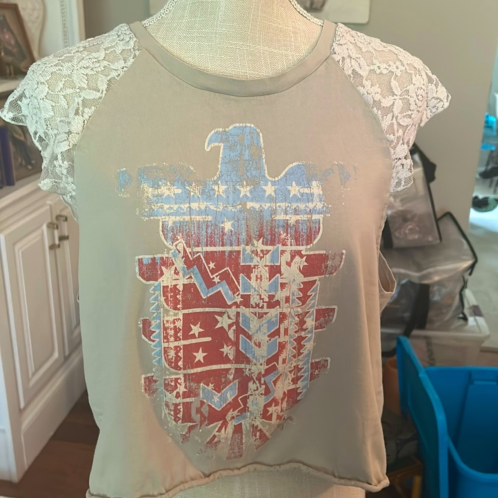 Shyanne American Flag Eagle Crop